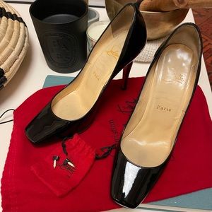 Christian Louboutin Black Patent Leather Particule Square Toe Pump Sz 37.5